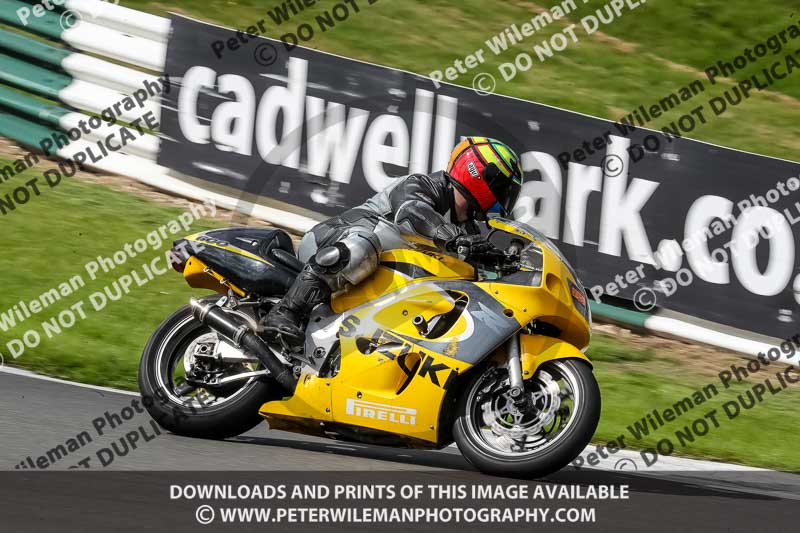 cadwell no limits trackday;cadwell park;cadwell park photographs;cadwell trackday photographs;enduro digital images;event digital images;eventdigitalimages;no limits trackdays;peter wileman photography;racing digital images;trackday digital images;trackday photos